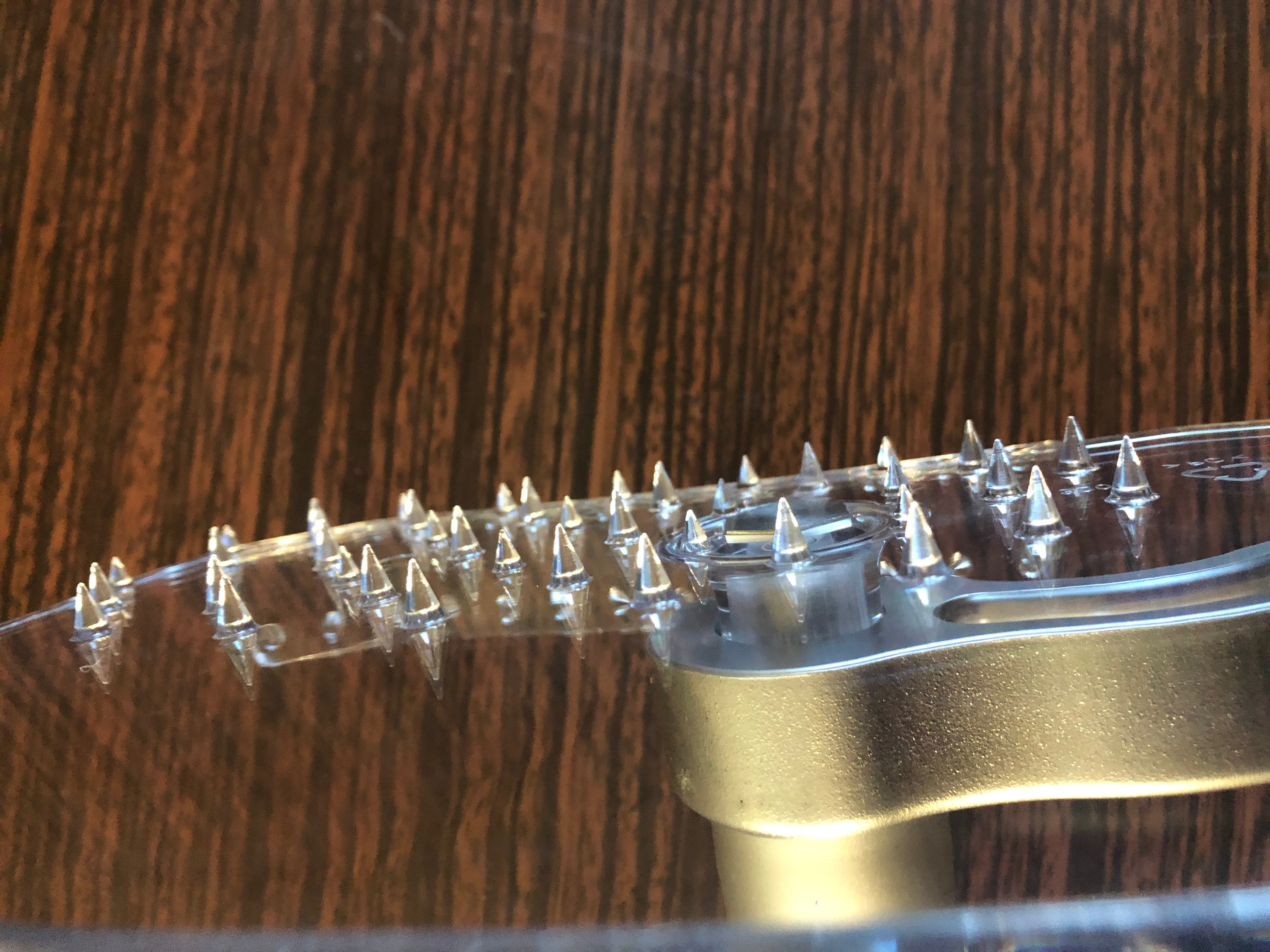 Gruppo Premistoppa Smontabile per Affettatrice RGV – Plastica con Impugnatura Verniciata Alluminio Satinato | Linea Luxury RGV